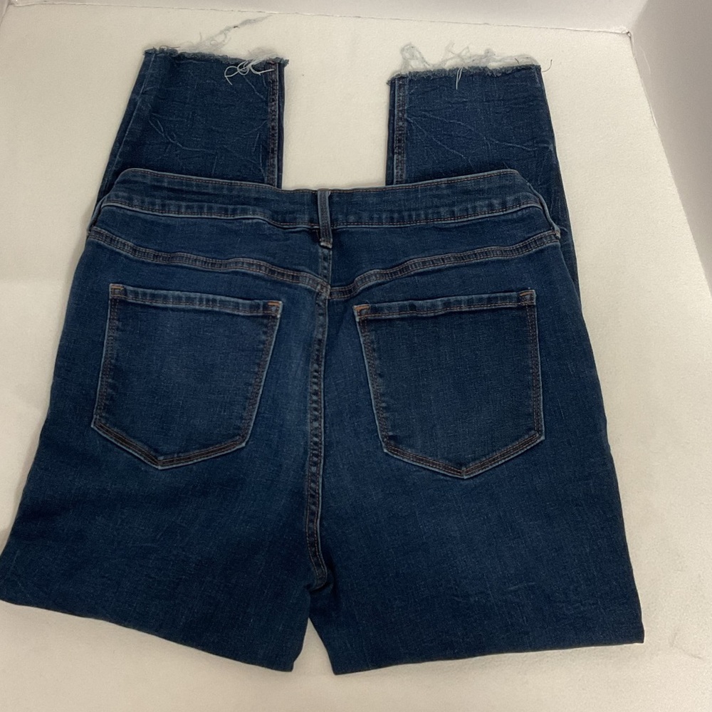 OLD NAVY ROCKSTAR SUPER SKINNY HIGH-RISE JEANS - SZ 16 - Picture 4 of 6
